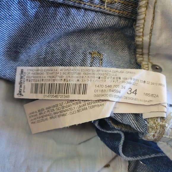 Stradivarius High Rise Button Fly Mom Cropped Jeans, Medium Wash - Picture 10 of 11